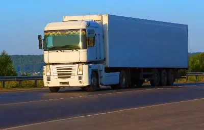 İzmir ile Oltu Arası Öğrenci Eşyası Taşıma